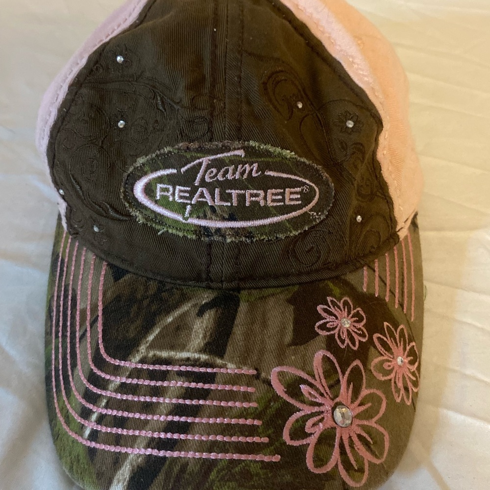 Realtree pink and brown cap